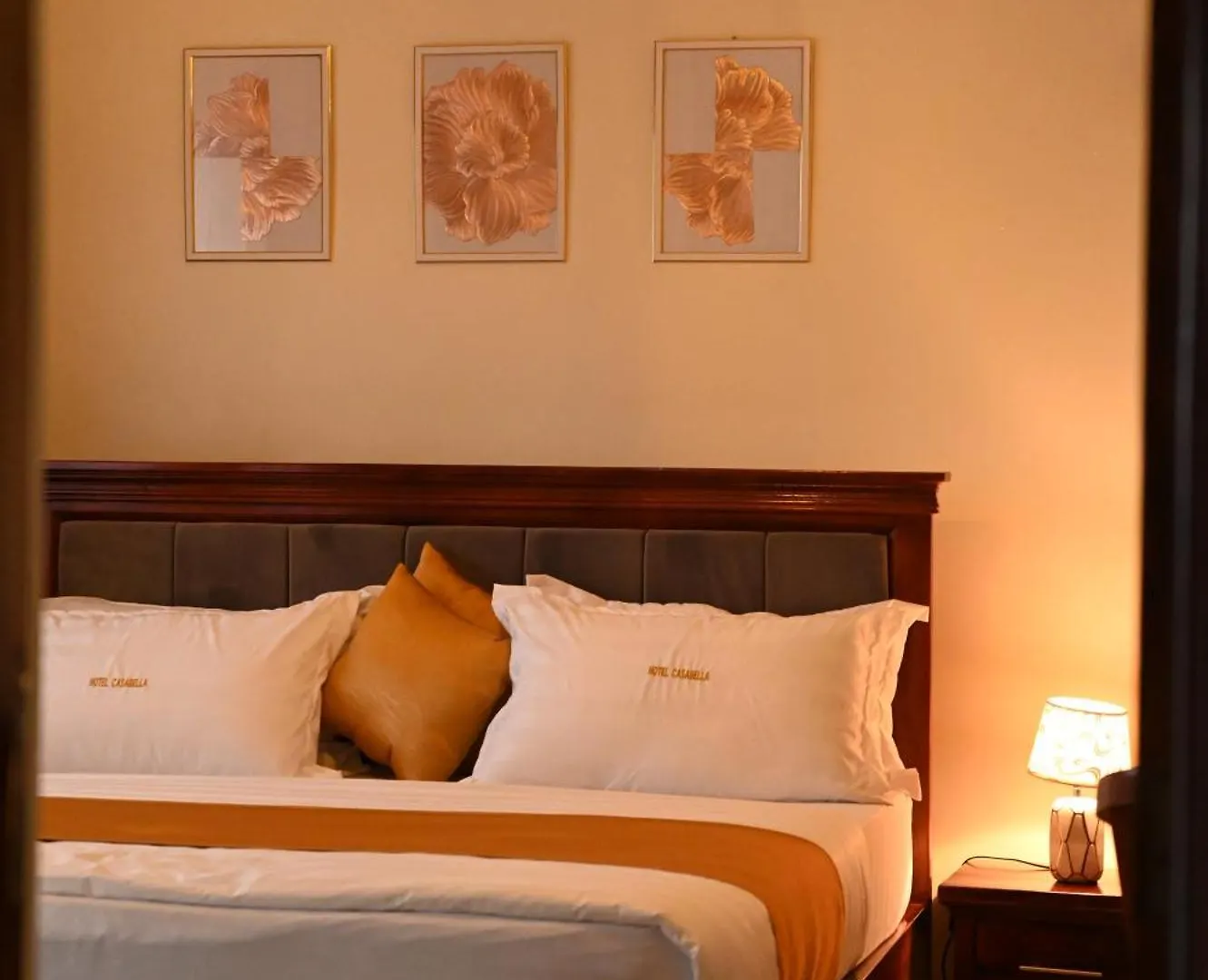 Hotel Casabella Энтеббе